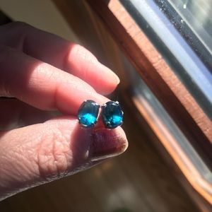 Stunning Silver Aquamarine Studs 💎